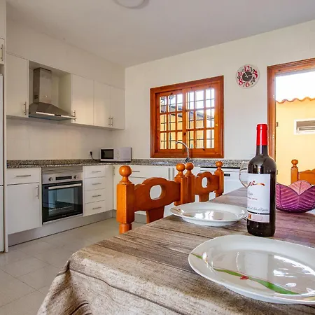 3 Bedroom In Holiday home *