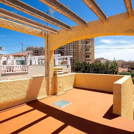 3 Bedroom In Holiday home